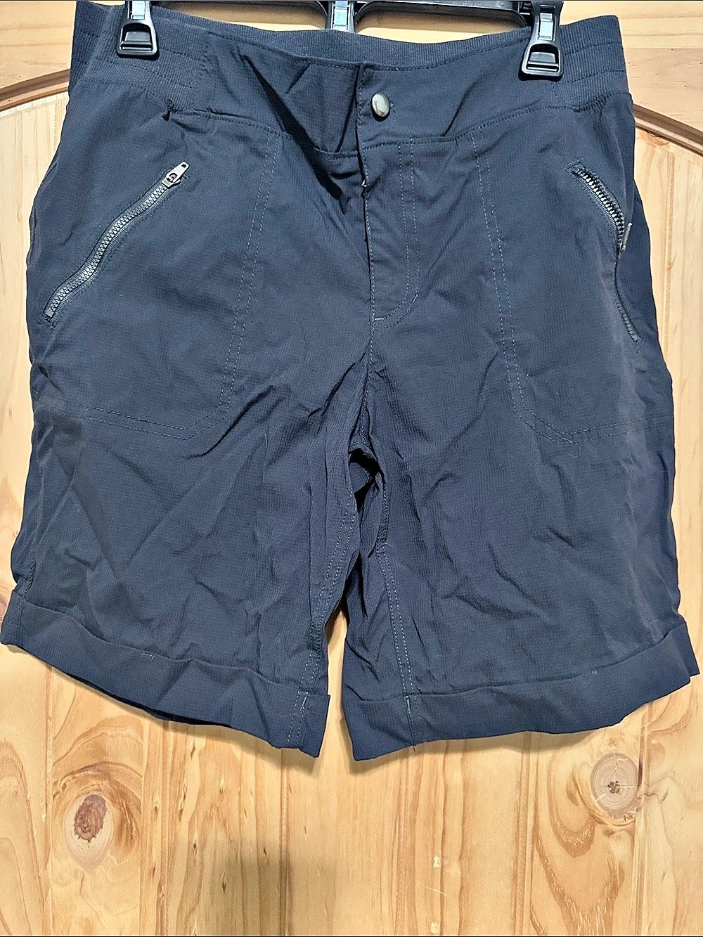 reverie women’s Hybrid Shorts Black Size Medium